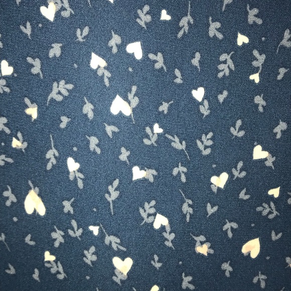 Lauren Conrad Heart & Leaf Patterned Blouse - Picture 4 of 5